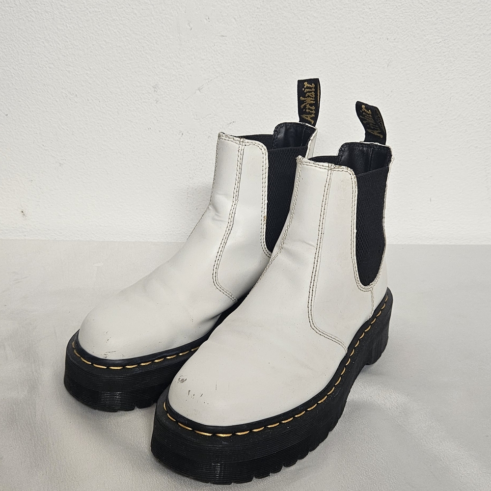 Dr. Martens White Ankle Boots Air Cushion Sole